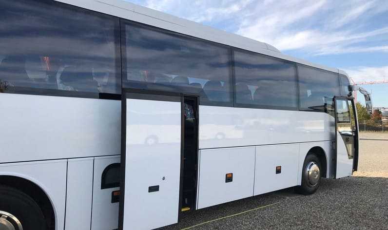 Komárom-Esztergom: Buses reservation in Oroszlány in Oroszlány and Hungary